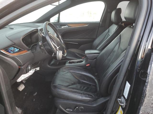 5LMCJ2D98HUL08335 - 2017 LINCOLN MKC SELECT Սև լուսանկար 7
