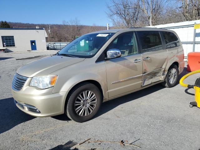 2A4RR8DG0BR799218 - 2011 CHRYSLER TOWN & COU TOURING L TAN photo 1