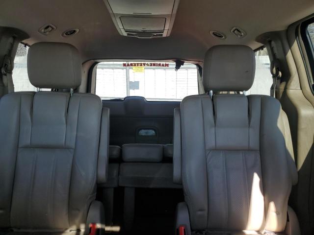 2A4RR8DG0BR799218 - 2011 CHRYSLER TOWN & COU TOURING L TAN photo 10