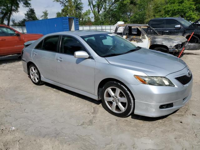 4T1BE46K27U071158 - 2007 TOYOTA CAMRY CE SILVER photo 4