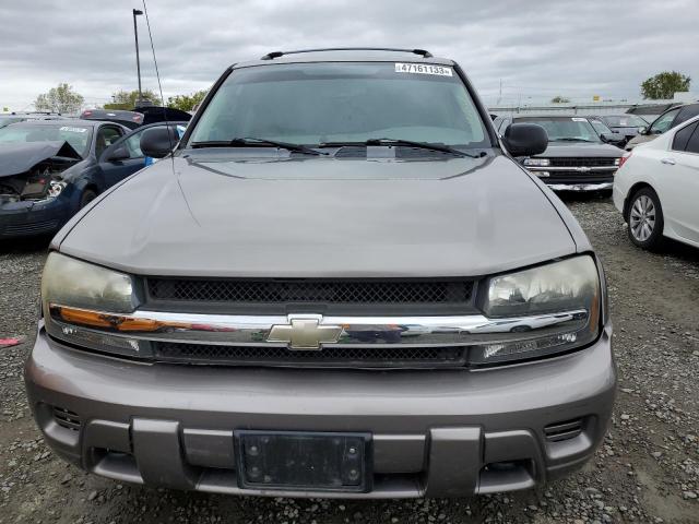 1GNDT13S352348678 - 2005 CHEVROLET TRAILBLAZE LS SILVER photo 5