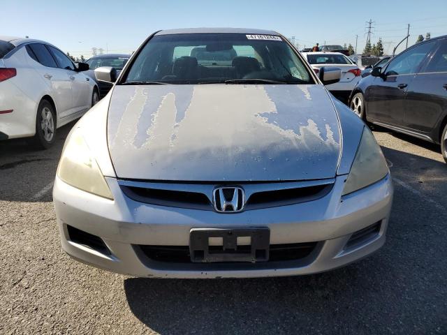 1HGCM66407A023363 - 2007 HONDA ACCORD SE SILVER photo 5