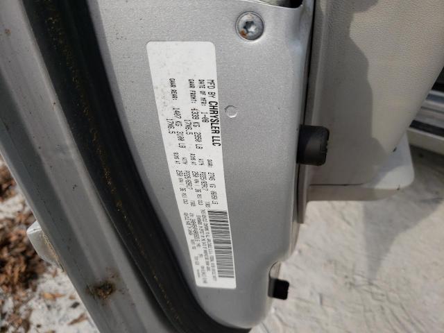 2A8HR54P48R656516 - 2008 CHRYSLER TOWN & COU TOURING ვერცხლისფერი ფოტო 13