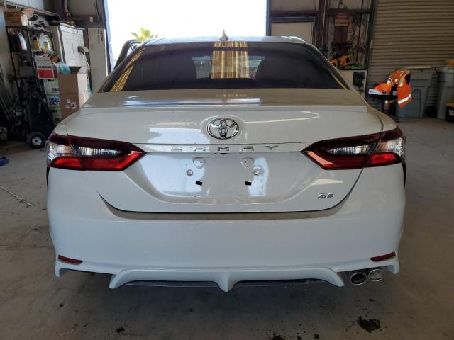 4T1G11AK0PU166437 - 2023 TOYOTA CAMRY SE NIGHT SHADE WHITE photo 6