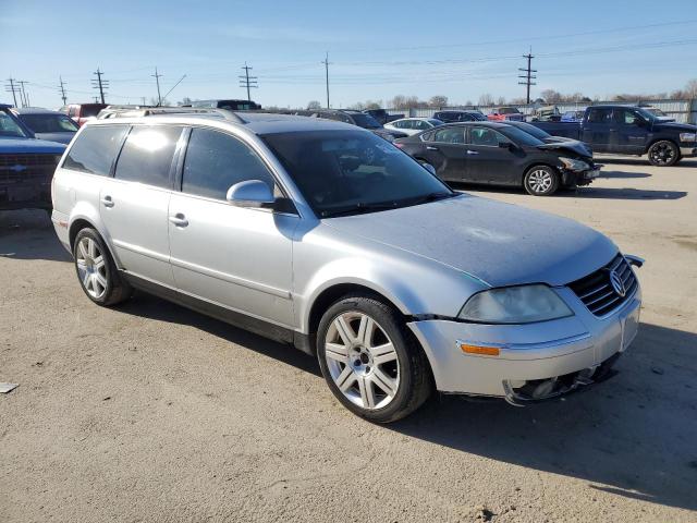 WVWDD63B15E139327 - 2005 VOLKSWAGEN PASSAT GLS 4MOTION SILVER photo 4