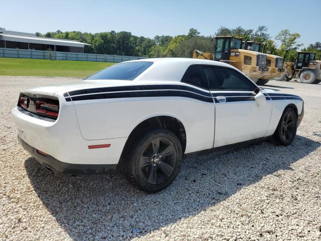 2C3CDZAG5FH798084 - 2015 DODGE CHALLENGER SXT WHITE photo 3