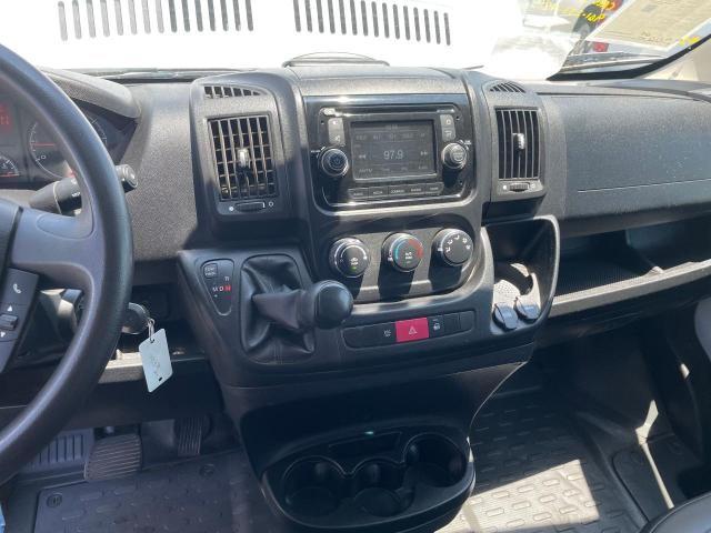 3C6TRVDD2FE510631 - 2015 RAM PROMASTER 2500 HIGH Ақ фото 9