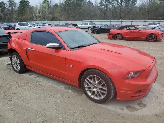 1ZVBP8CFXD5246174 - 2013 FORD MUSTANG GT RED photo 4