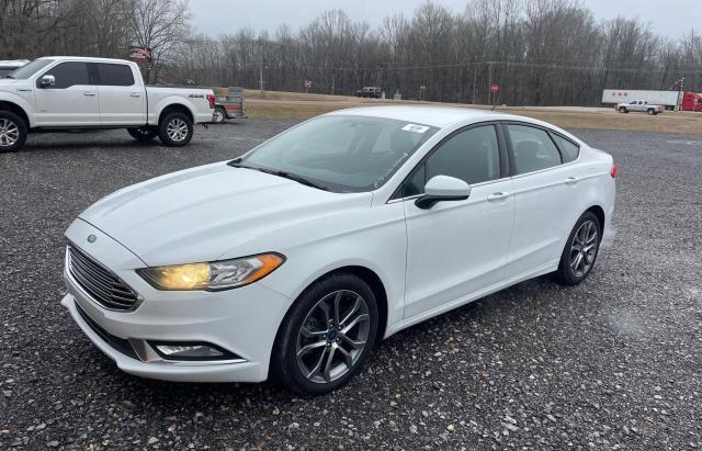 3FA6P0H9XHR374674 - 2017 FORD FUSION SE WHITE photo 2