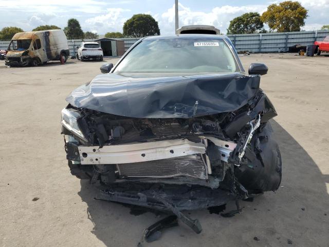 4T1C11AK0PU105121 - 2023 TOYOTA CAMRY LE 黑色 照片 5