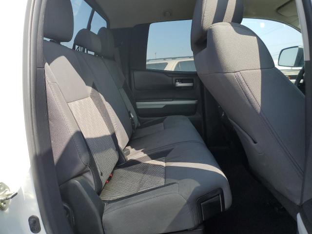 5TFRY5F18FX185928 - 2015 TOYOTA TUNDRA DOUBLE CAB SR/SR5 WHITE photo 10