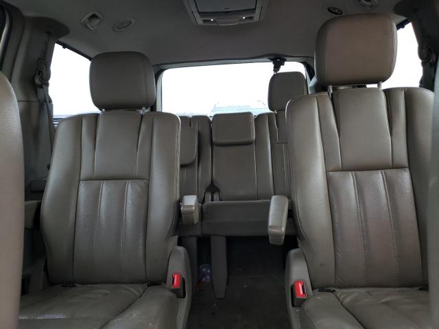 2A4RR8DG4BR780610 - 2011 CHRYSLER TOWN & COU TOURING L GOLD photo 10