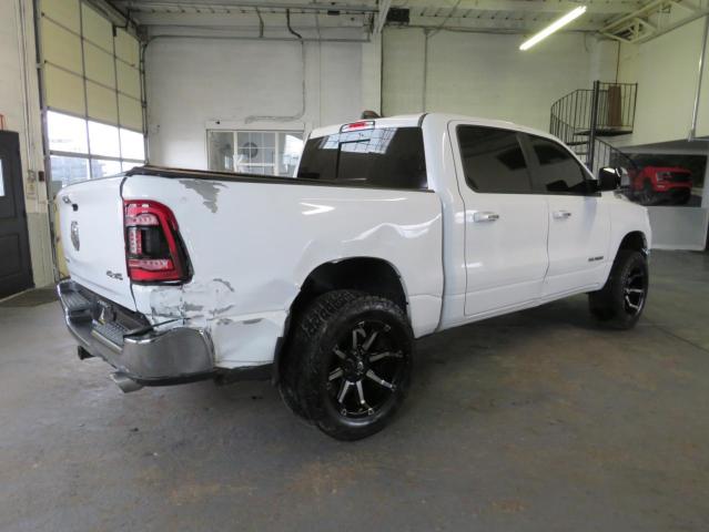 1C6SRFFTXKN597352 - 2019 RAM 1500 BIG HORN/LONE STAR WHITE photo 4