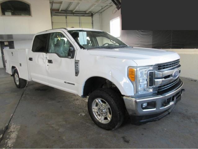 1FT8W3BT5HED00884 - 2017 FORD F350 SUPER DUTY WHITE photo 1