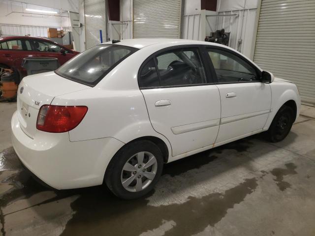 KNADH4A32B6729897 - 2011 KIA RIO BASE WHITE photo 3