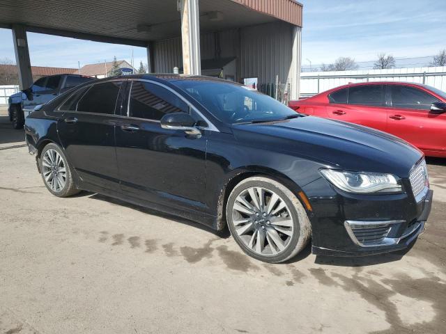 3LN6L5FC6HR642438 - 2017 LINCOLN MKZ RESERVE შავი ფოტო 4