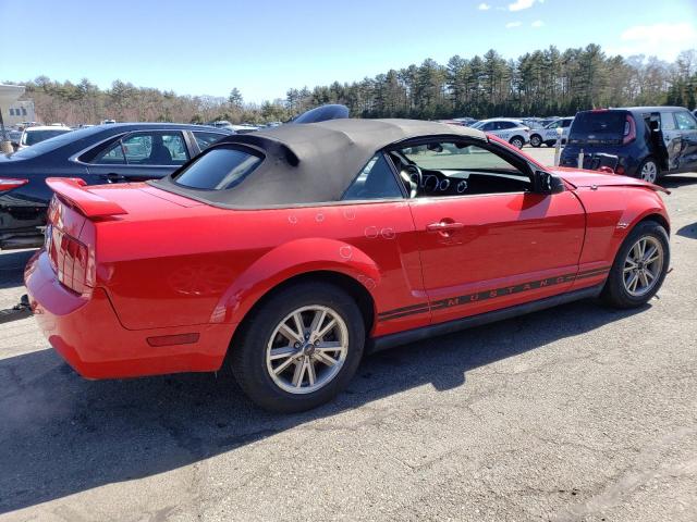 1ZVFT84N655232227 - 2005 FORD MUSTANG RED photo 3