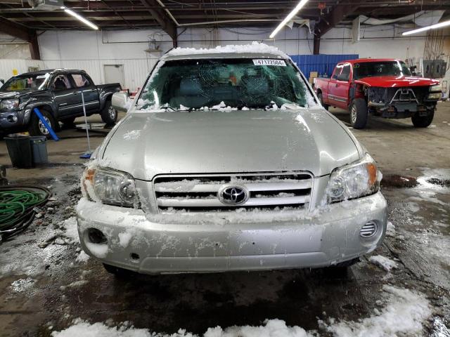 JTEEP21A040040374 - 2004 TOYOTA HIGHLANDER SILVER photo 5