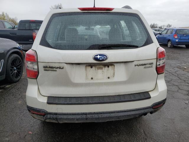 JF2SJABC9FH469683 - 2015 SUBARU FORESTER 2.5I WHITE photo 6