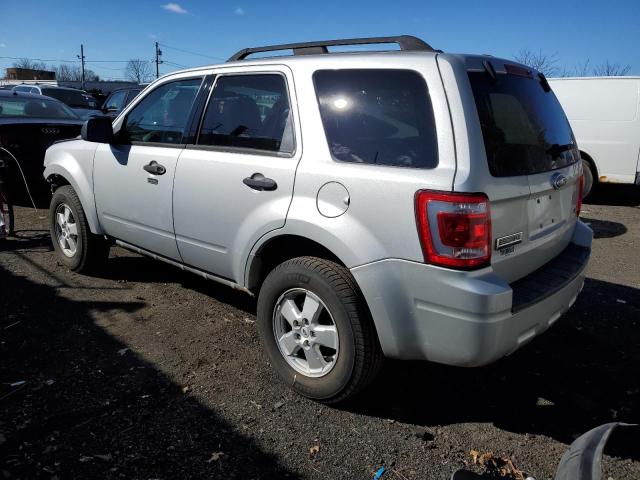 1FMCU93G69KC04569 - 2009 FORD ESCAPE XLT SILVER photo 2