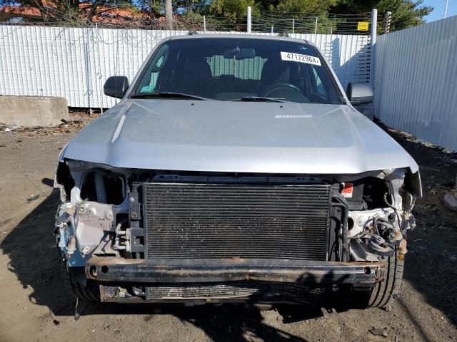 1FMCU93G69KC04569 - 2009 FORD ESCAPE XLT SILVER photo 5