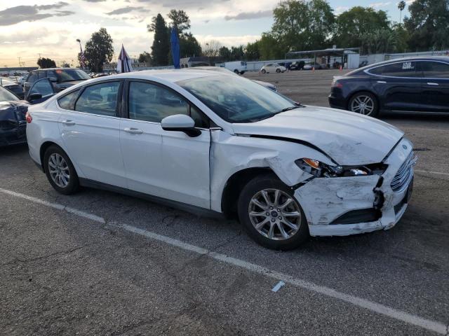 3FA6P0G77GR315953 - 2016 FORD FUSION S WHITE photo 4