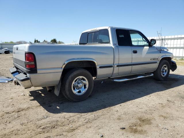 1B7HC13Y2WJ111251 - 1998 DODGE RAM 1500 SILVER photo 3