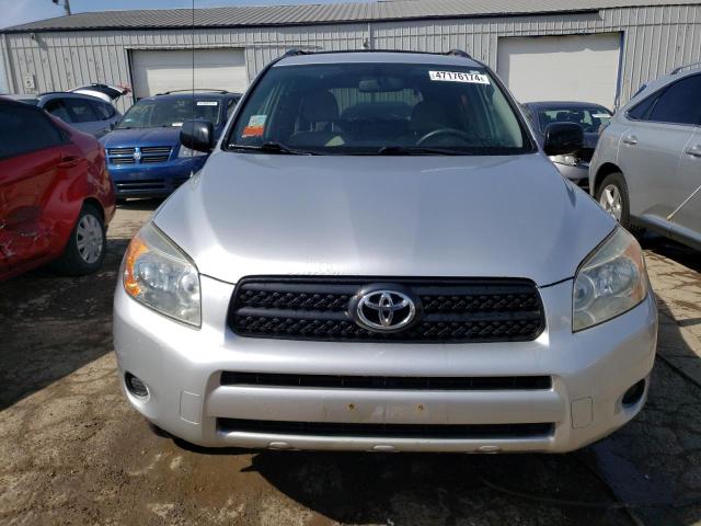 JTMZD33V685100459 - 2008 TOYOTA RAV4 SILVER photo 5