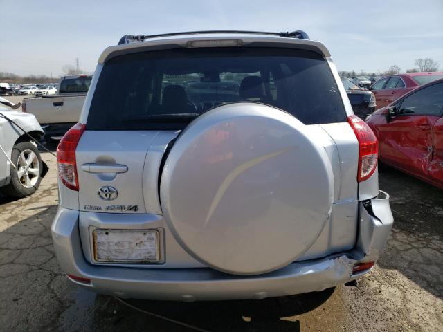 JTMZD33V685100459 - 2008 TOYOTA RAV4 SILVER photo 6