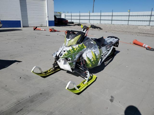 2BPSVCEA0EV000260 - 2014 SKI DOO FREERIDE TWO TONE photo 2