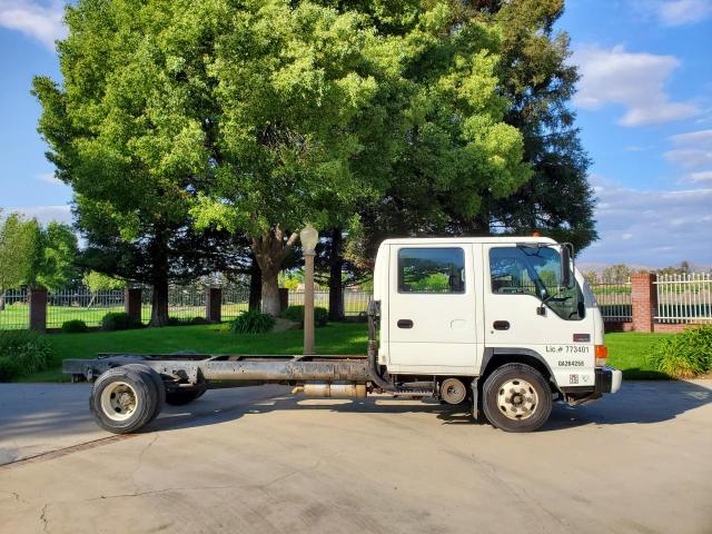 J8DC4J16257012075 - 2005 GMC W4500 W45042 WHITE photo 4