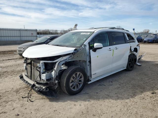 2021 TOYOTA SIENNA LE, 