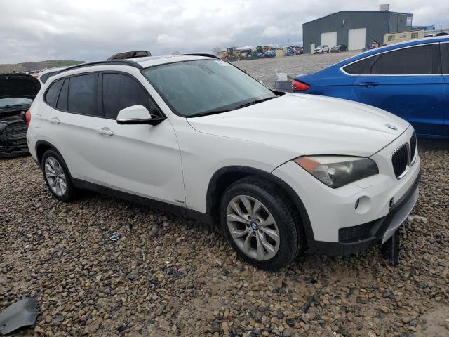 WBAVL1C56EVY13943 - 2014 BMW X1 XDRIVE28I WHITE photo 4