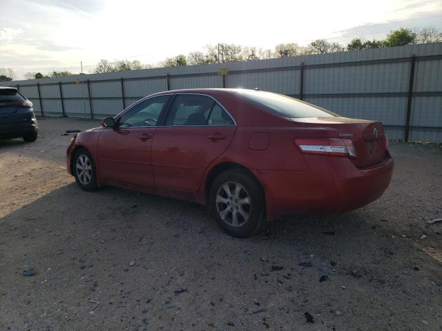 4T1BF3EK9BU175096 - 2011 TOYOTA CAMRY BASE RED photo 2