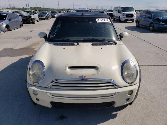 WMWRH33586TF89105 - 2006 MINI COOPER S CREAM photo 5