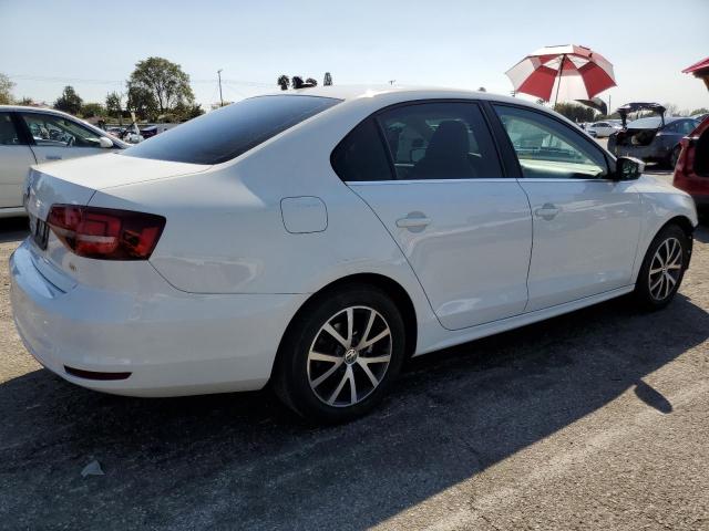 3VWDB7AJ4HM262279 - 2017 VOLKSWAGEN JETTA SE WHITE photo 3