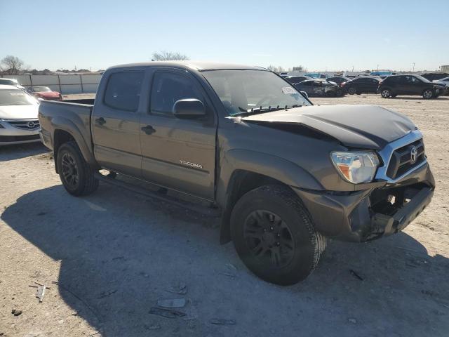 5TFJU4GN2FX069726 - 2015 TOYOTA TACOMA DOUBLE CAB PRERUNNER TAN photo 4