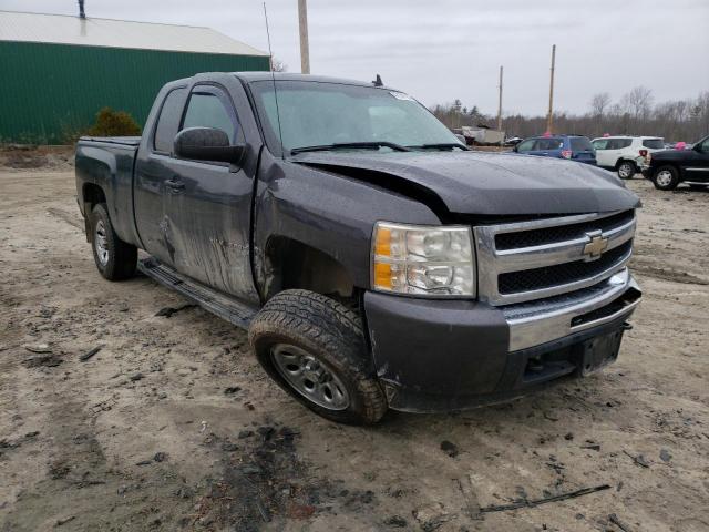 1GCSKREA6AZ287897 - 2010 CHEVROLET SILVERADO K1500 LS GRAY photo 4