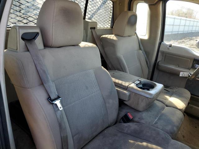 1FTRF14526NB07046 - 2006 FORD F150 GRAY photo 10