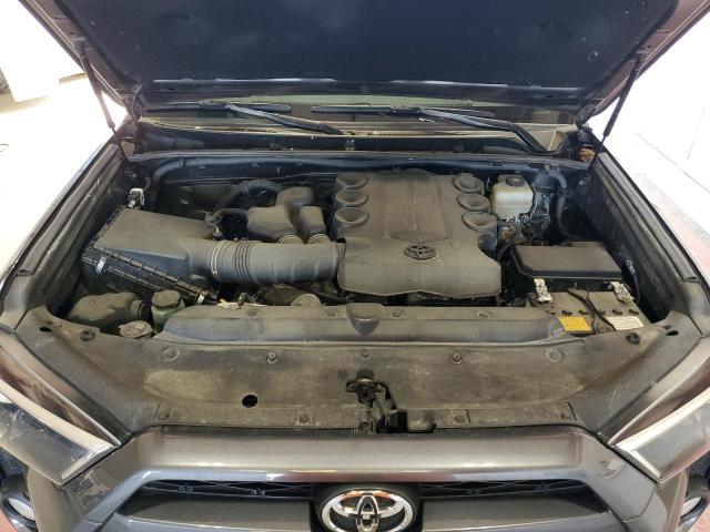 JTEBU5JR1J5549438 - 2018 TOYOTA 4RUNNER SR5/SR5 PREMIUM GRAY photo 12
