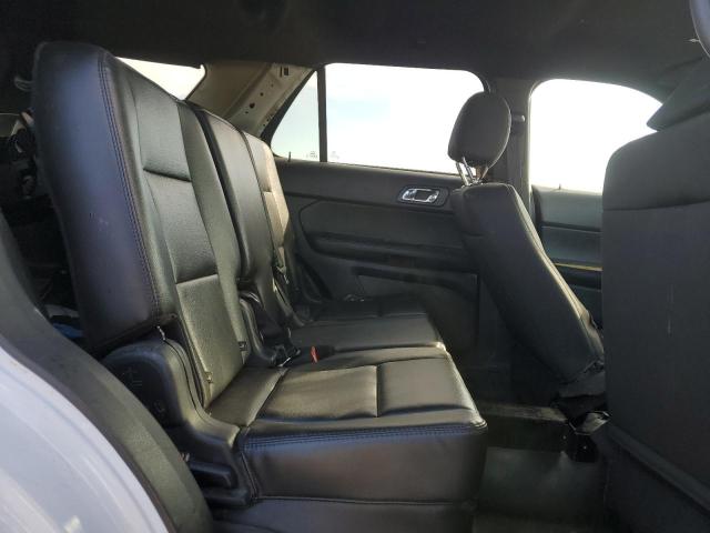 1FM5K8AR6HGD66667 - 2017 FORD EXPLORER POLICE INTERCEPTOR 白色 照片 11