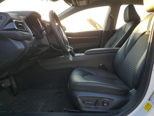 4T1G11AK9PU180501 - 2023 TOYOTA CAMRY SE NIGHT SHADE WHITE photo 7