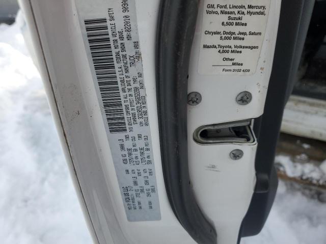 3C6UR5DL3HG652280 - 2017 RAM 2500 SLT WHITE photo 13