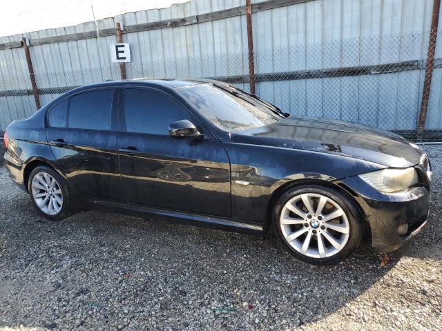 WBAPH5G58BNN59370 - 2011 BMW 328 I SULEV BLACK photo 4