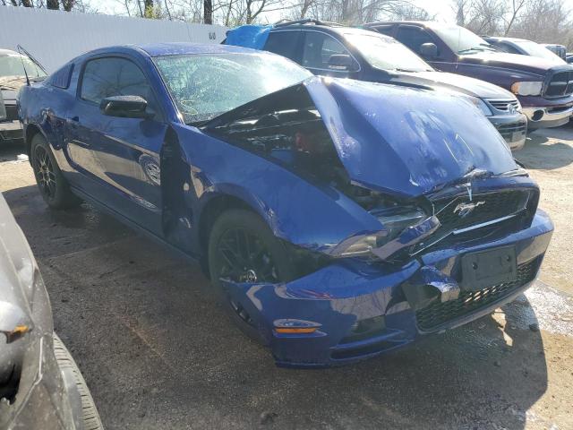 1ZVBP8AM3E5235651 - 2014 FORD MUSTANG BLUE photo 4