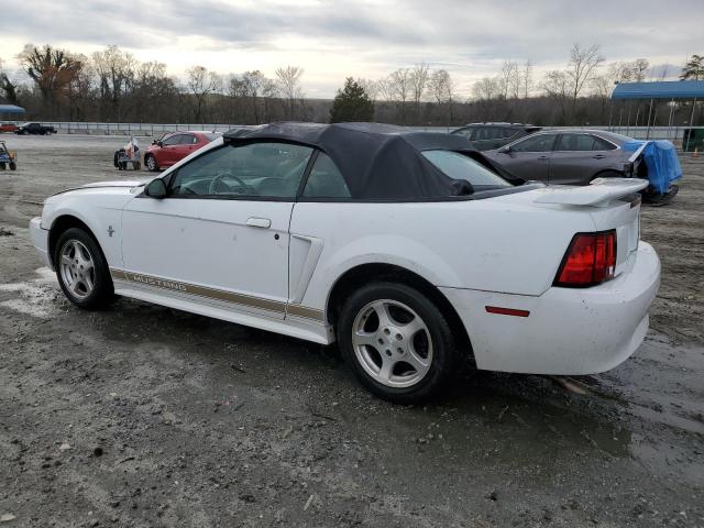 1FAFP44482F109693 - 2002 FORD MUSTANG WHITE photo 2