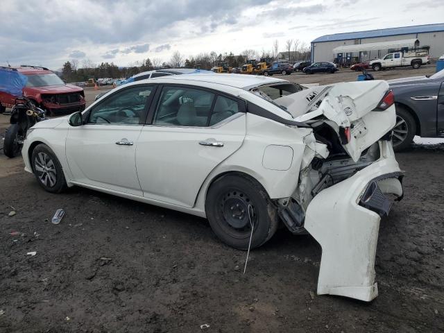 1N4BL4BV1KC159519 - 2019 NISSAN ALTIMA S WHITE photo 2