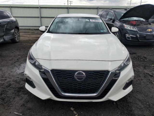 1N4BL4BV1KC159519 - 2019 NISSAN ALTIMA S WHITE photo 5