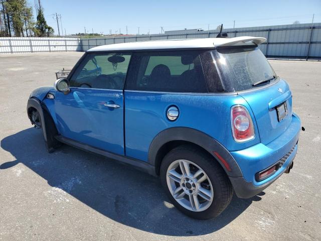 WMWSV3C59BTY15492 - 2011 MINI COOPER S BLUE photo 2