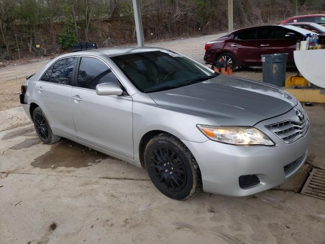 4T1BF3EK8BU693846 - 2011 TOYOTA CAMRY BASE SILVER photo 4